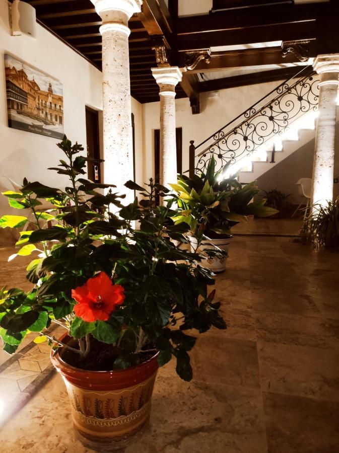 Hotel Qb Almagro Centro ภายนอก รูปภาพ